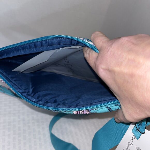 Vera Bradley Essential Sling Backpack Peacock Garden MSRP $79 ~ NWT - Picture 3 of 6